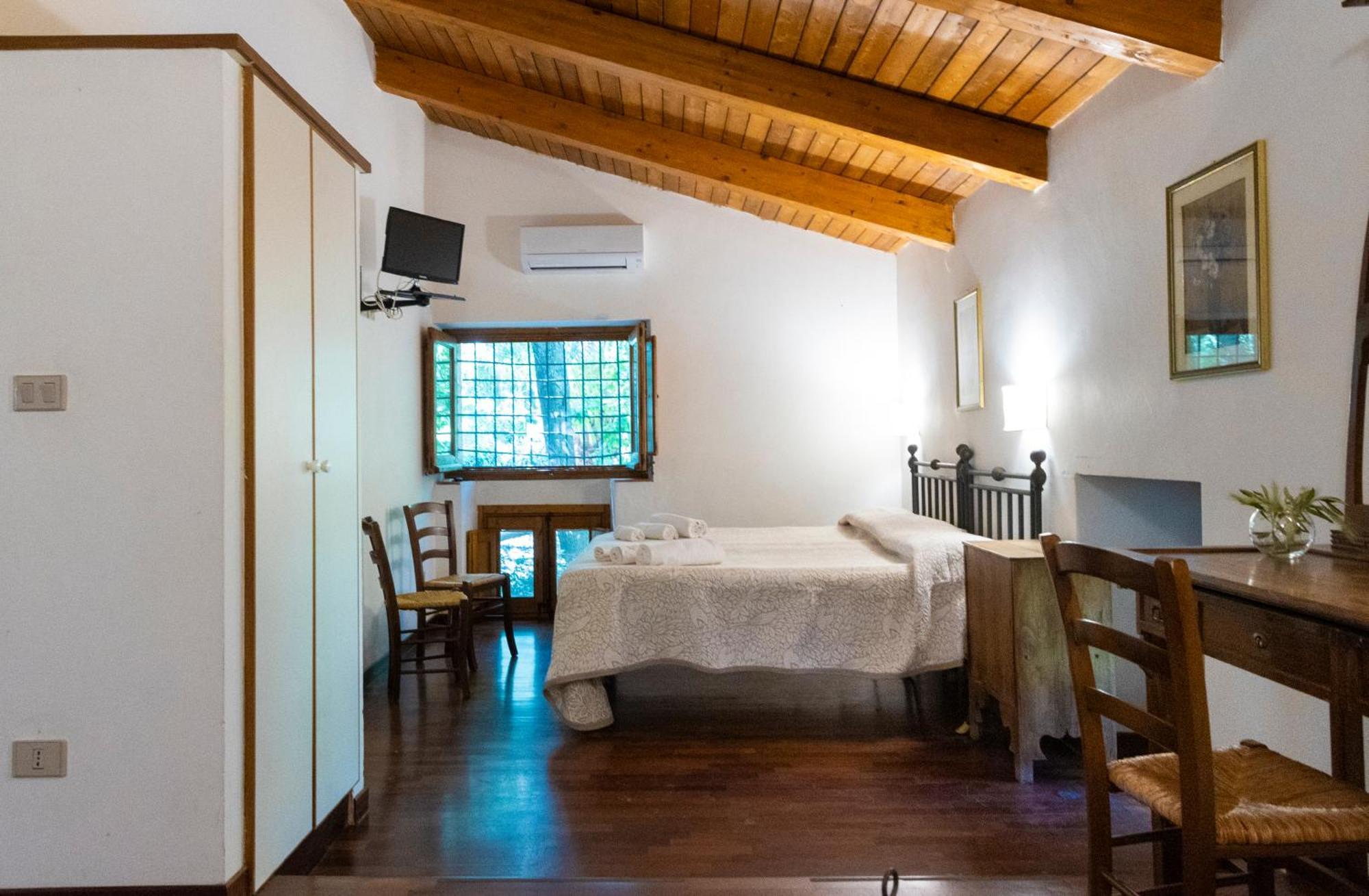 Agriturismo Feudo Tudia Landro ภายนอก รูปภาพ
